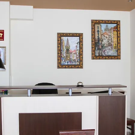 Vlasta Family فندق 2*