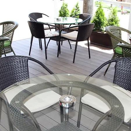 Otel Vlasta Family Ravda